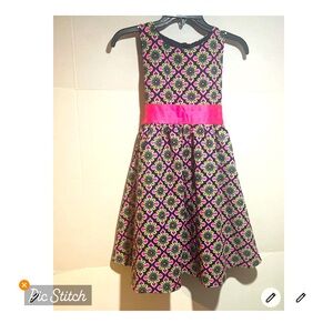 Size 12 Floral Kids Dress with Pink Bow